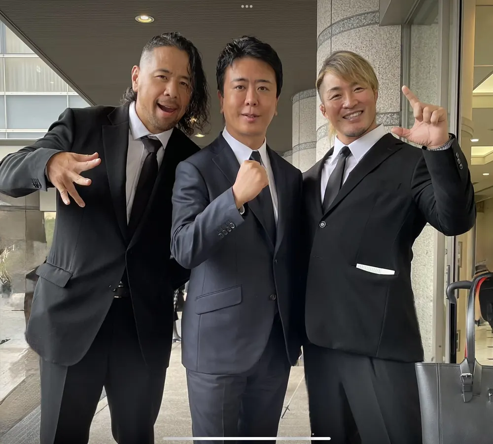 プロレスラーとともに